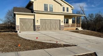 Homes for Sale in Kearney, MO 64060 | 13413  Oakridge Drive