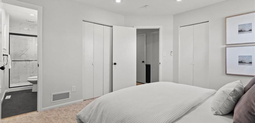 Homes for Sale in Kansas City, MO 64155 | 400 NE 112th Terrace