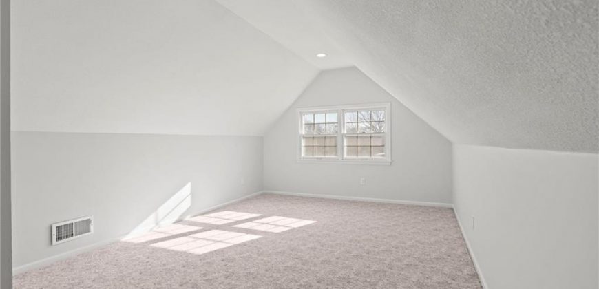 Homes for Sale in Kansas City, MO 64155 | 400 NE 112th Terrace