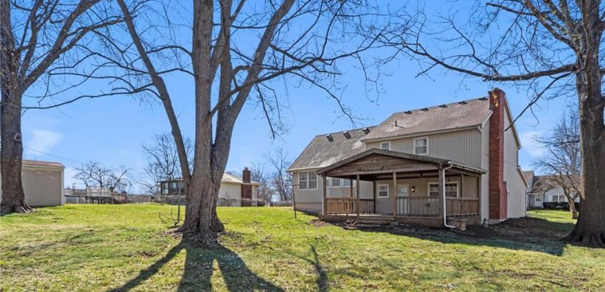 Homes for Sale in Kansas City, MO 64155 | 400 NE 112th Terrace