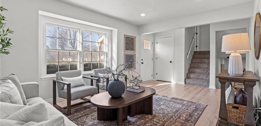 Homes for Sale in Kansas City, MO 64155 | 400 NE 112th Terrace