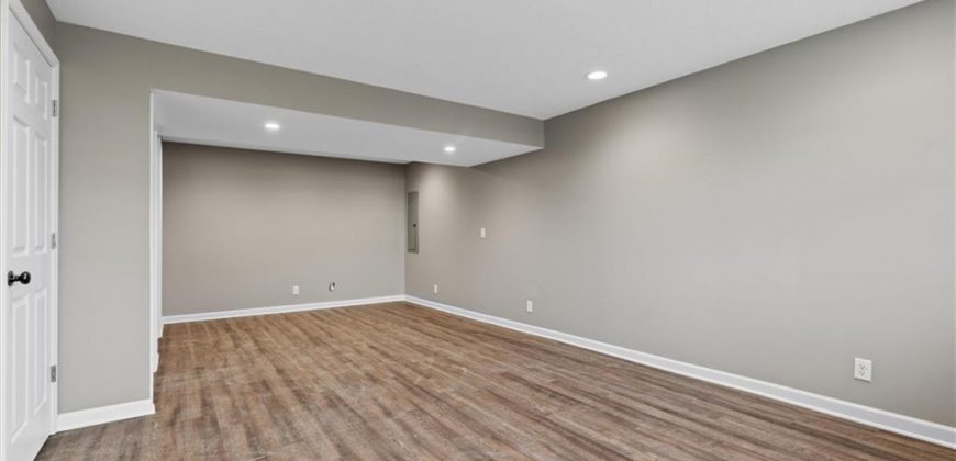 Homes for Sale in Excelsior Springs, MO 64024 | 2215  Madison Avenue