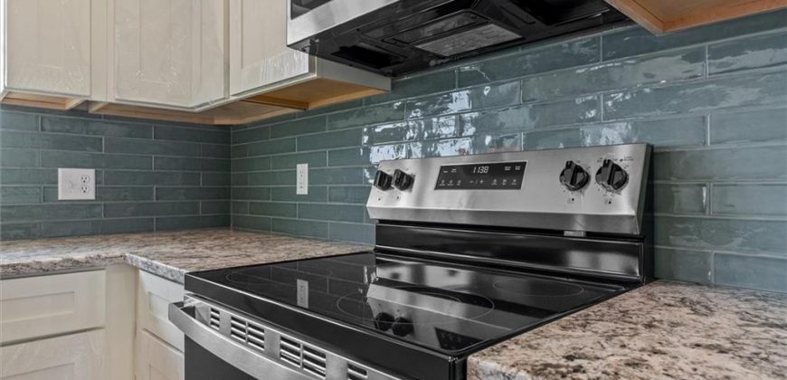 Homes for Sale in Excelsior Springs, MO 64024 | 2215  Madison Avenue