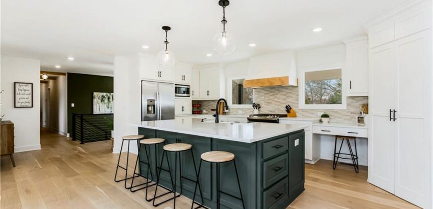 Homes for Sale in Liberty, MO 64068 | 900 N Morse Avenue