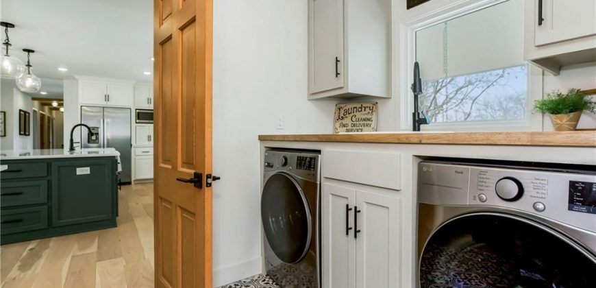 Homes for Sale in Liberty, MO 64068 | 900 N Morse Avenue