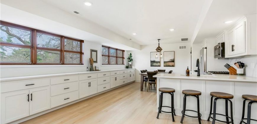 Homes for Sale in Liberty, MO 64068 | 900 N Morse Avenue