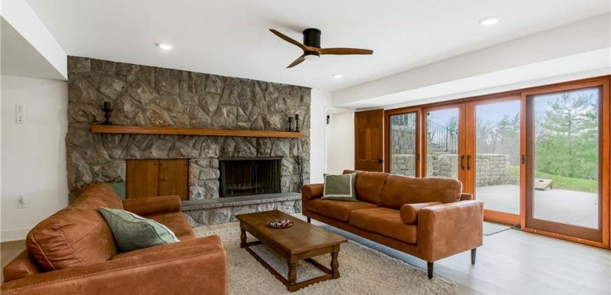 Homes for Sale in Liberty, MO 64068 | 900 N Morse Avenue