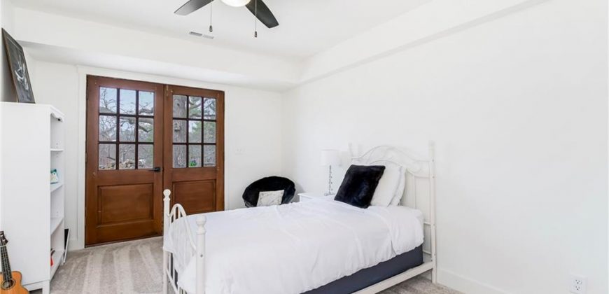 Homes for Sale in Liberty, MO 64068 | 900 N Morse Avenue