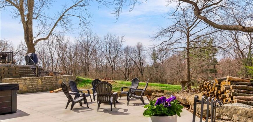 Homes for Sale in Liberty, MO 64068 | 900 N Morse Avenue