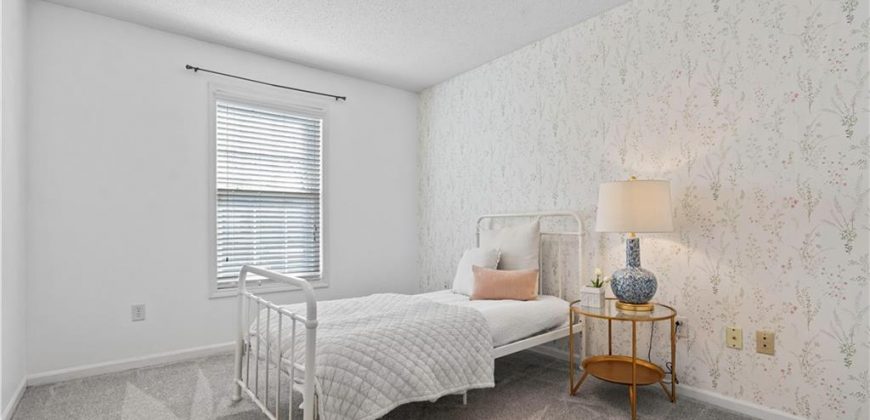 Homes for Sale in Kansas City, MO 64155 | 812 NE 116th Terrace