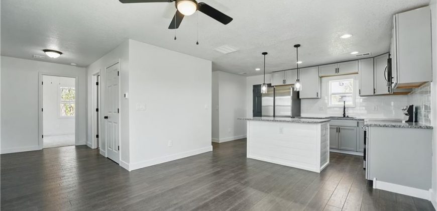 Homes for Sale in Excelsior Springs, MO 64024 | 311  May Street