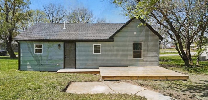 Homes for Sale in Excelsior Springs, MO 64024 | 311  May Street