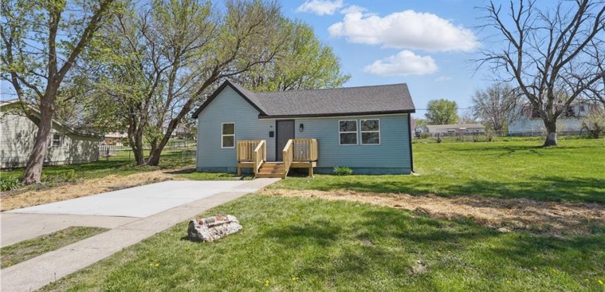 Homes for Sale in Excelsior Springs, MO 64024 | 311  May Street