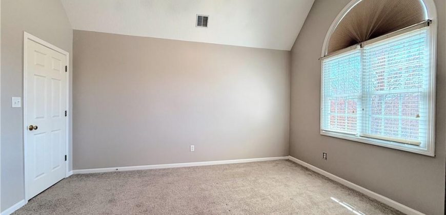 Homes for Sale in Kansas City, MO 64157 | 10009 N Maywood Avenue