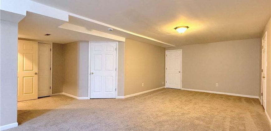 Homes for Sale in Kansas City, MO 64157 | 10009 N Maywood Avenue