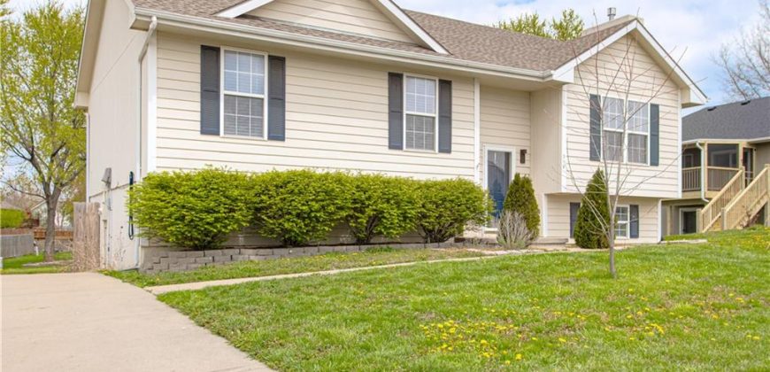 Homes for Sale in Kearney, MO 64060 | 310 E 22nd Street