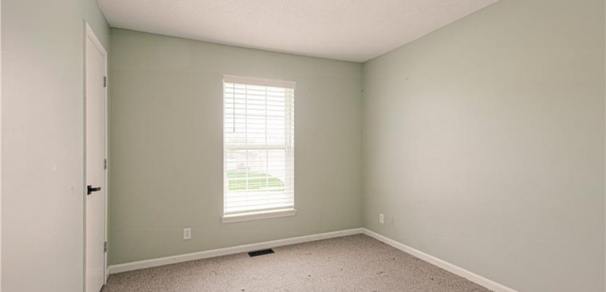 Homes for Sale in Kearney, MO 64060 | 310 E 22nd Street