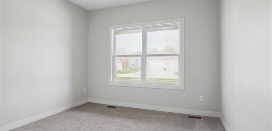 Homes for Sale in Smithville, MO 64089 | 508  Whitetail Court