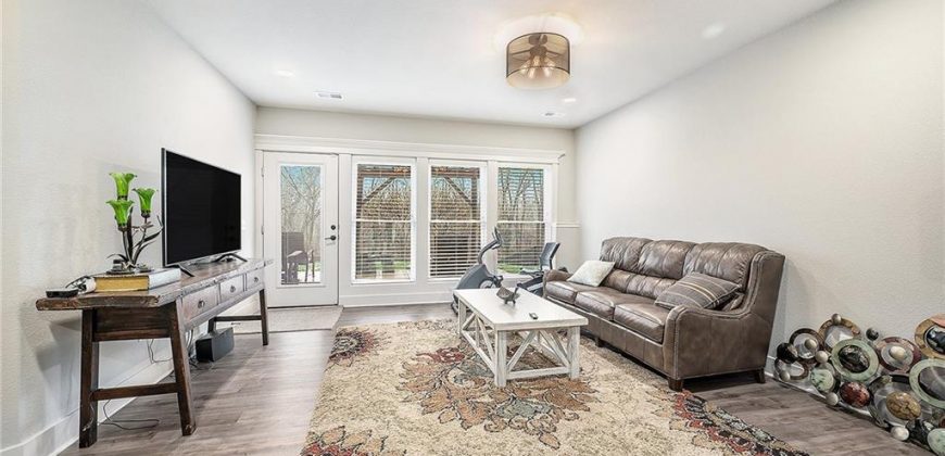 Homes for Sale in Smithville, MO 64089 | 505  Rockbridge Court