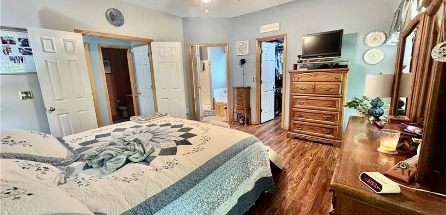 Homes for Sale in Liberty, MO 64068 | 557  Crabapple Lane