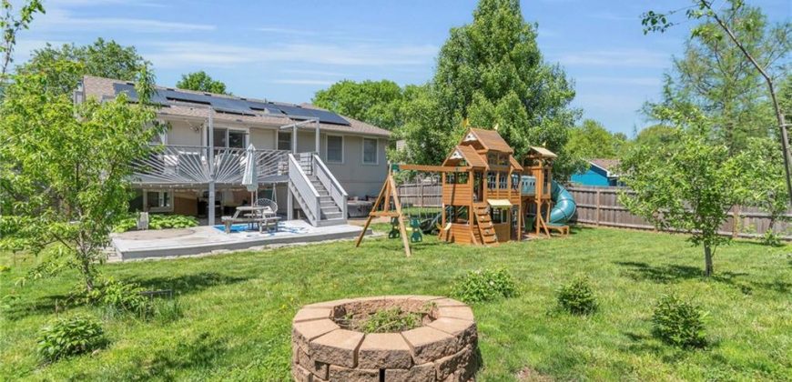 Homes for Sale in Kansas City, MO 64119 | 7109 N Crystal Avenue