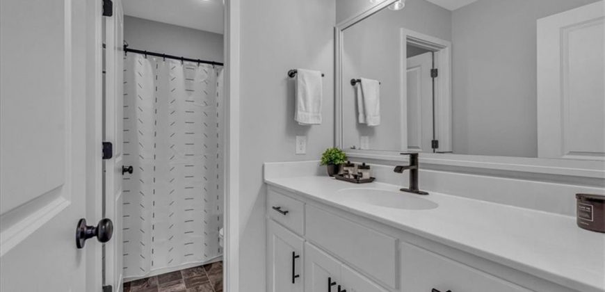 Homes for Sale in Parkville, MO 64152 | 16123  Giorgia Street