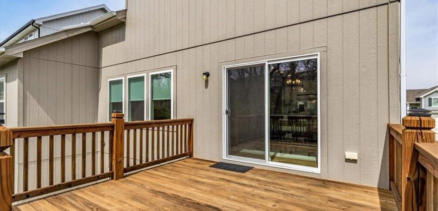 Homes for Sale in Parkville, MO 64152 | 16123  Giorgia Street