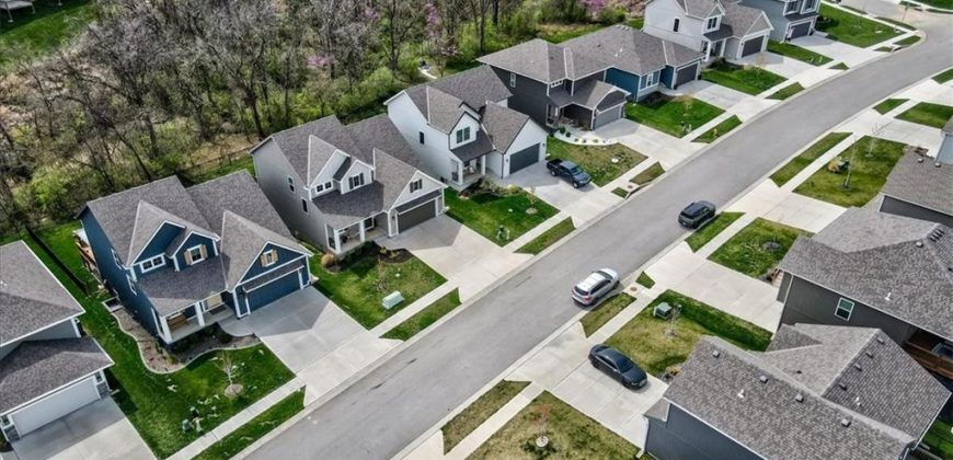 Homes for Sale in Parkville, MO 64152 | 16123  Giorgia Street