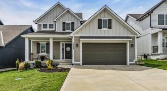 Homes for Sale in Parkville, MO 64152 | 16123  Giorgia Street