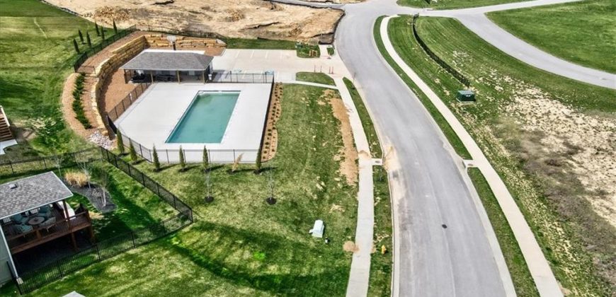 Homes for Sale in Parkville, MO 64152 | 16123  Giorgia Street