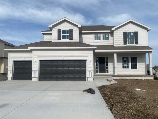 Homes for Sale in Kansas City, MO 64156 | 11821 N Bellaire Avenue