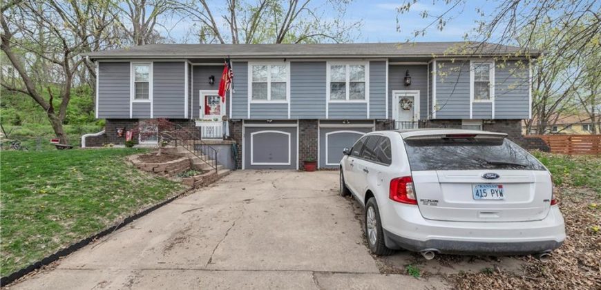 Homes for Sale in Parkville, MO 64152 | 5824 NW Walnut Court