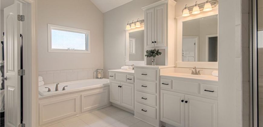 Homes for Sale in Liberty, MO 64068 | 1055  Fir Lane