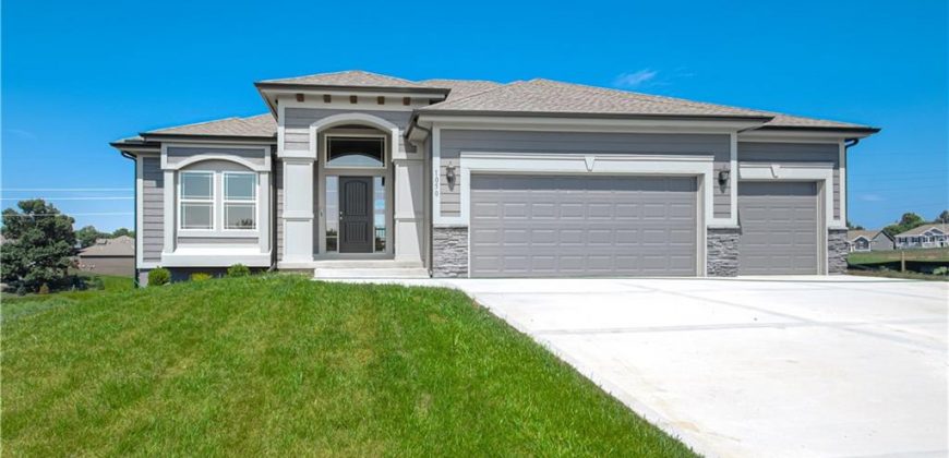 Homes for Sale in Liberty, MO 64068 | 1055  Fir Lane