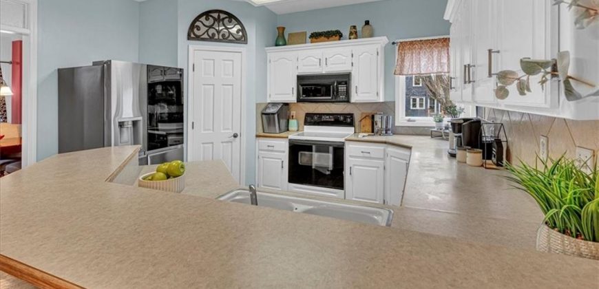 Homes for Sale in Kearney, MO 64060 | 1104  Colony Drive