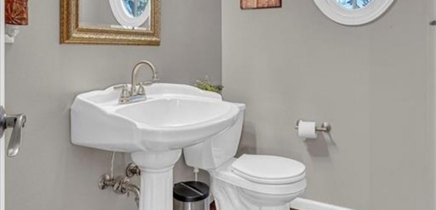 Homes for Sale in Kearney, MO 64060 | 1104  Colony Drive