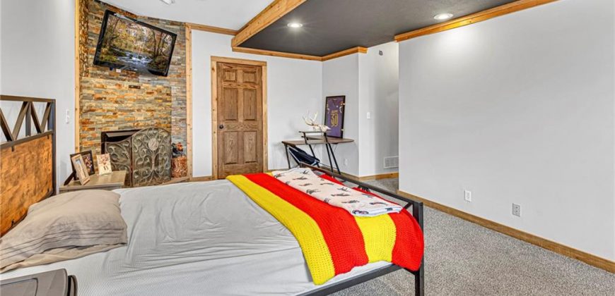 Homes for Sale in Kearney, MO 64060 | 1104  Colony Drive