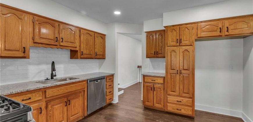 Homes for Sale in Kansas City, MO 64119 | 5820 N Colorado Avenue