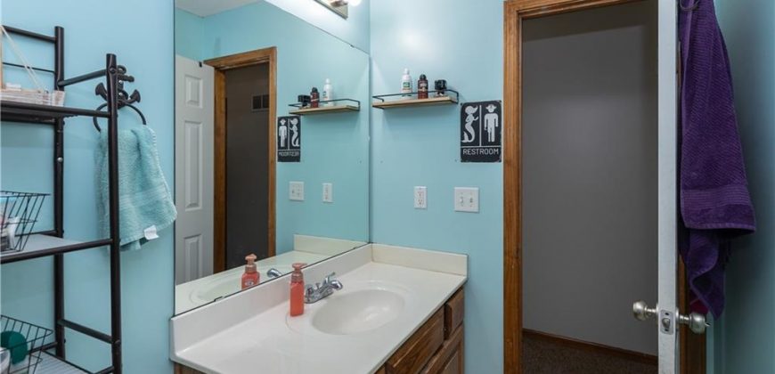 Homes for Sale in Kearney, MO 64060 | 906 W 7TH Avenue