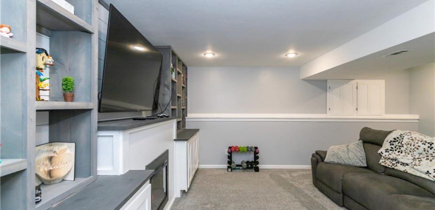 Homes for Sale in Kearney, MO 64060 | 906 W 7TH Avenue