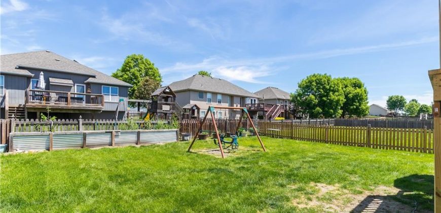 Homes for Sale in Kearney, MO 64060 | 906 W 7TH Avenue