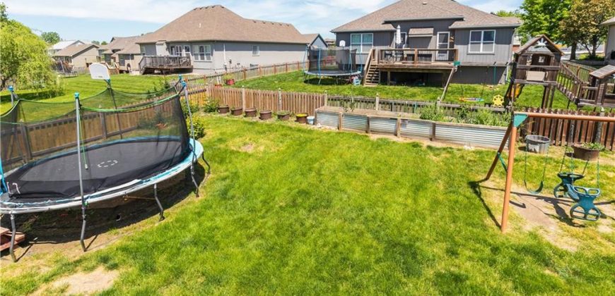 Homes for Sale in Kearney, MO 64060 | 906 W 7TH Avenue