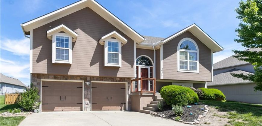 Homes for Sale in Kearney, MO 64060 | 906 W 7TH Avenue