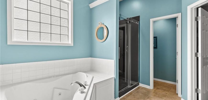 Homes for Sale in Kansas City, MO 64157 | 9820 N Donnelly Avenue