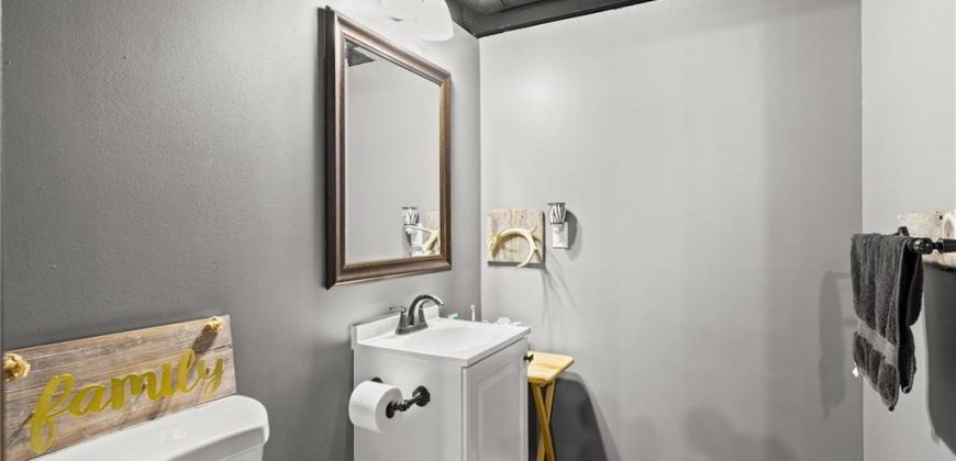 Homes for Sale in Kansas City, MO 64157 | 9820 N Donnelly Avenue