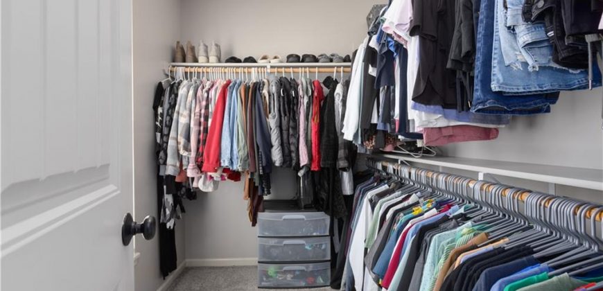 Homes for Sale in Kansas City, MO 64157 | 10904 N Manchester Avenue