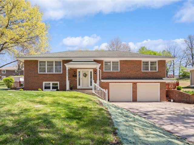 Homes for Sale in Kansas City, MO 64116 | 3613 N Park Avenue