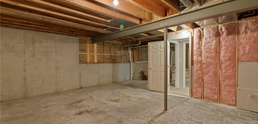 Homes for Sale in Kearney, MO 64060 | 909 E 16th Street