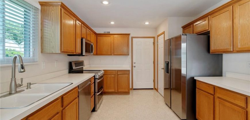 Homes for Sale in Kearney, MO 64060 | 909 E 16th Street