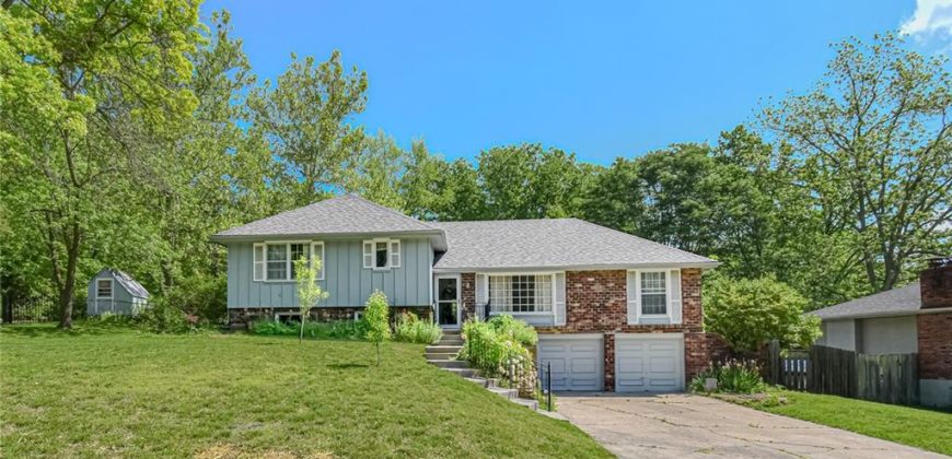 Homes for Sale in Liberty, MO 64068 | 1485  Hemlock Drive